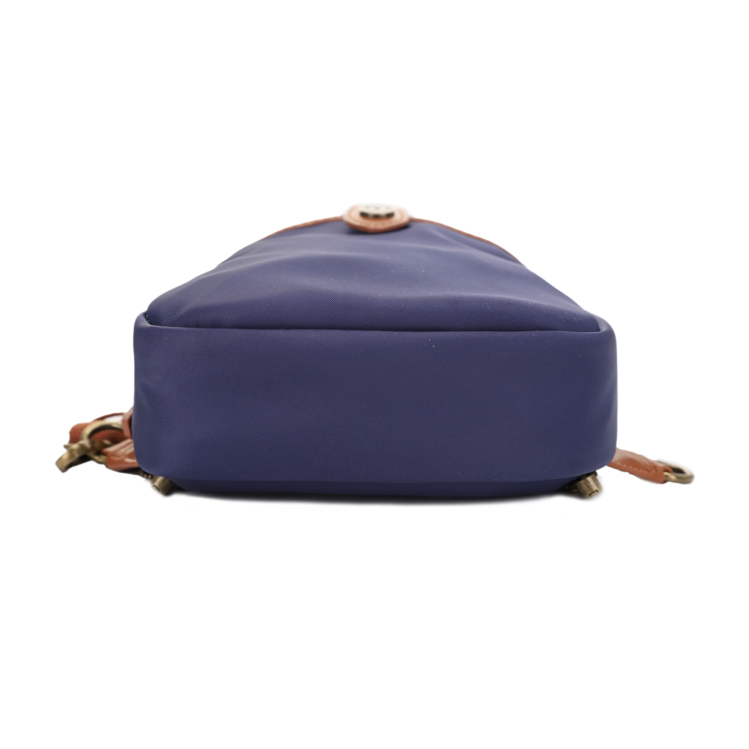 Remington Bridgeport Concealed Carry Lock and Key Sling Shoulder Backpack - Image 3