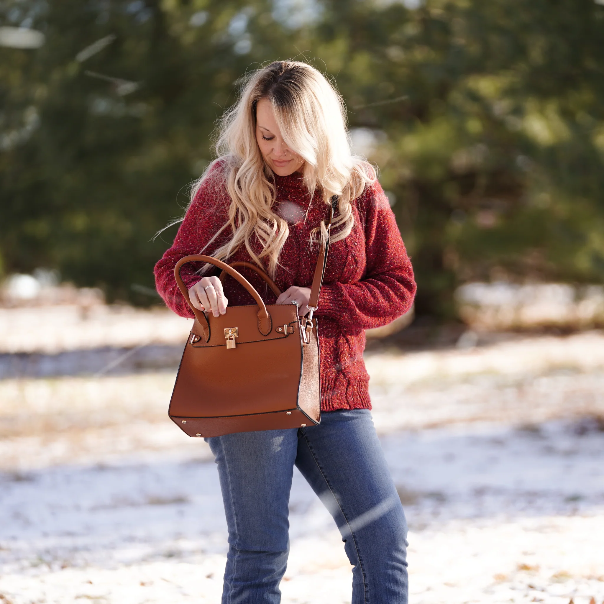 Evelyn Concealed Carry Lock and Key Satchel - Image 3