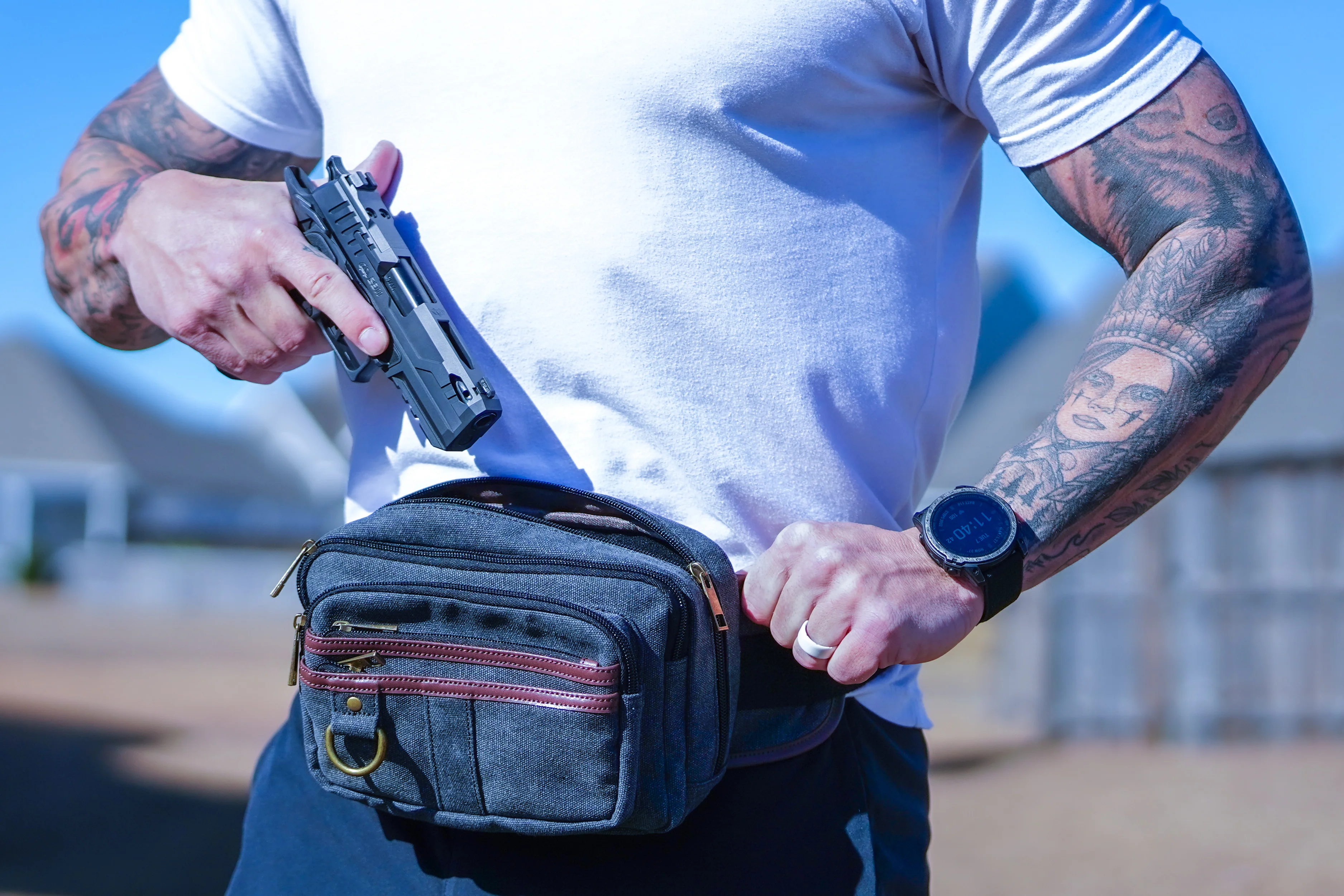 Klamath Unisex Canvas Concealed Carry Waist Bag - Image 5