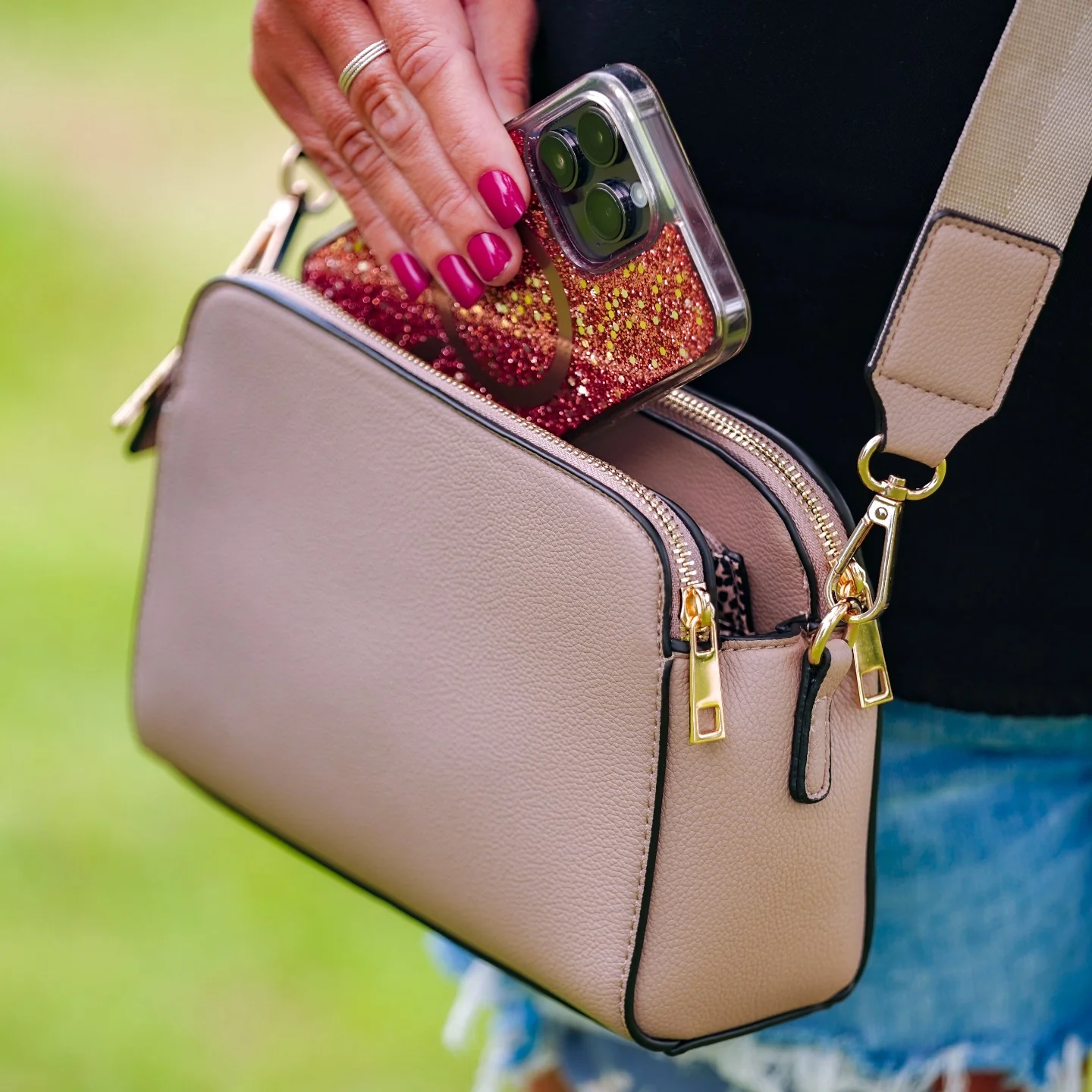 Suzie Compact Concealed Carry Crossbody - Image 13