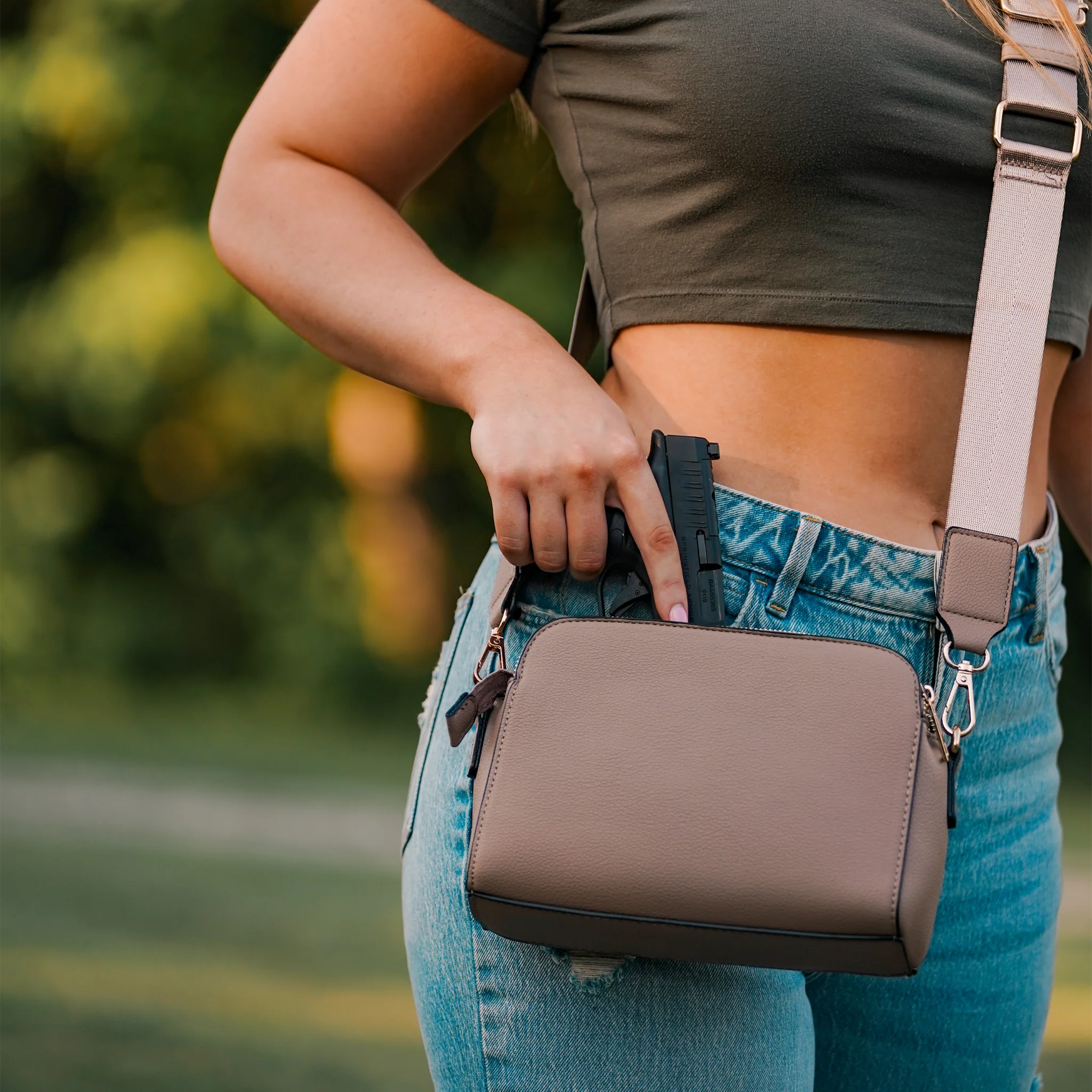 Suzie Compact Concealed Carry Crossbody - Image 14